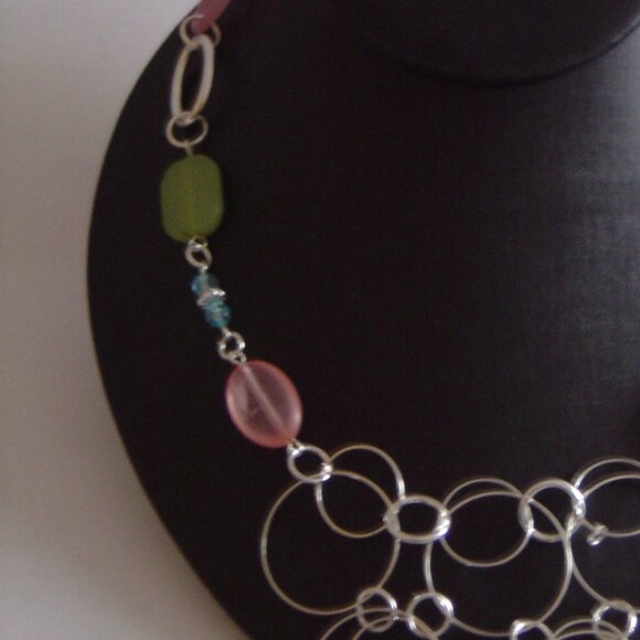 Paulus NWT Necklace & Earrings Set - Picture 3 of 4